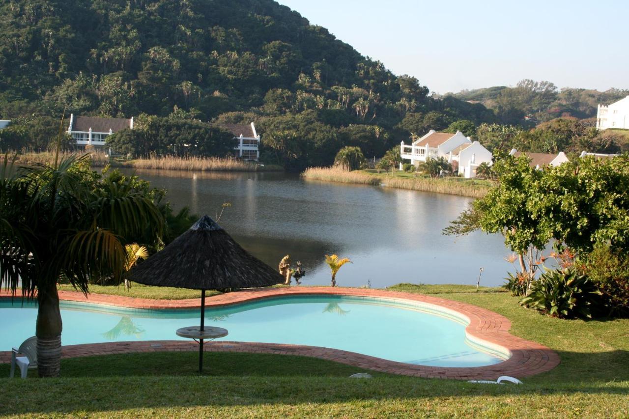 The Estuary Hotel & Spa Port Edward Esterno foto