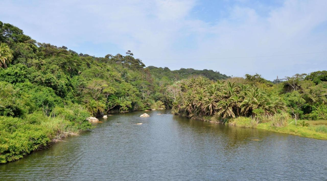 The Estuary Hotel & Spa Port Edward Esterno foto