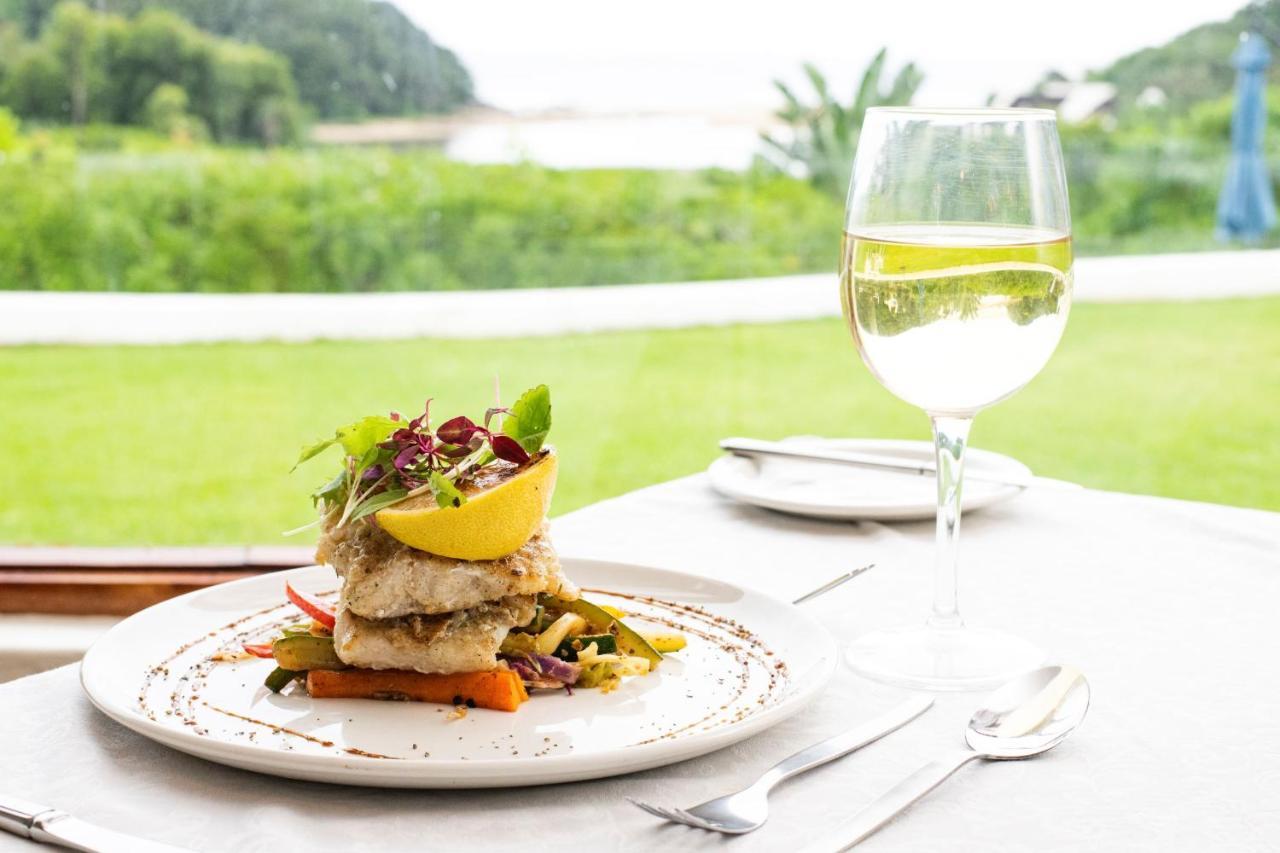 The Estuary Hotel & Spa Port Edward Esterno foto