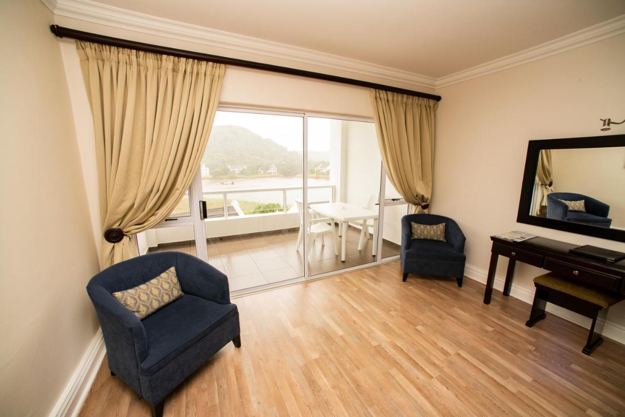 The Estuary Hotel & Spa Port Edward Esterno foto