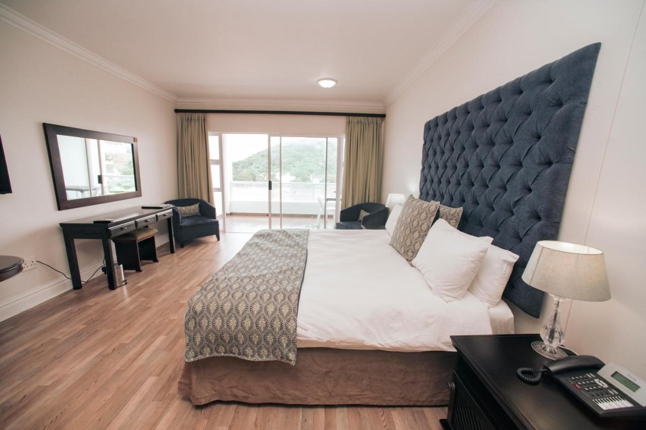 The Estuary Hotel & Spa Port Edward Esterno foto