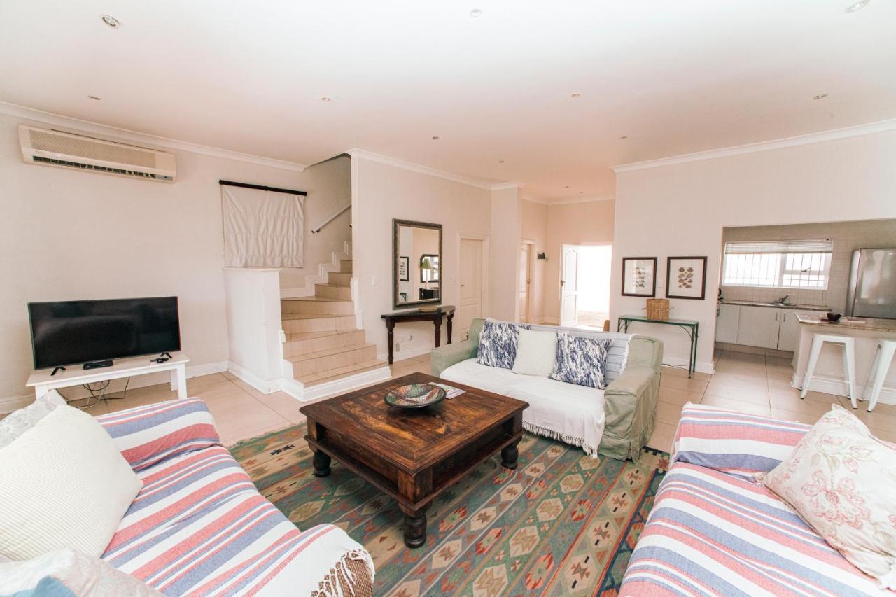 The Estuary Hotel & Spa Port Edward Esterno foto