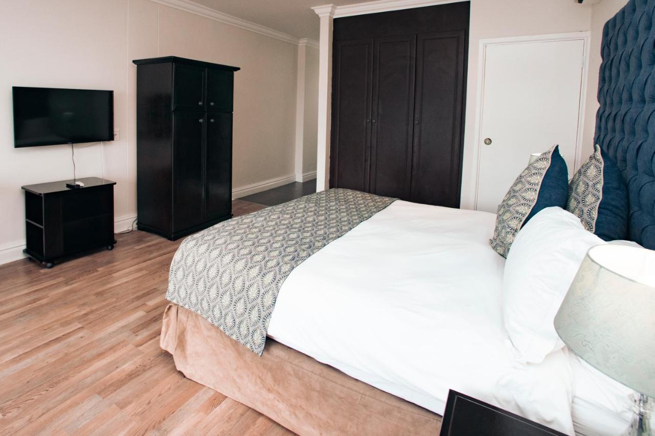 The Estuary Hotel & Spa Port Edward Esterno foto